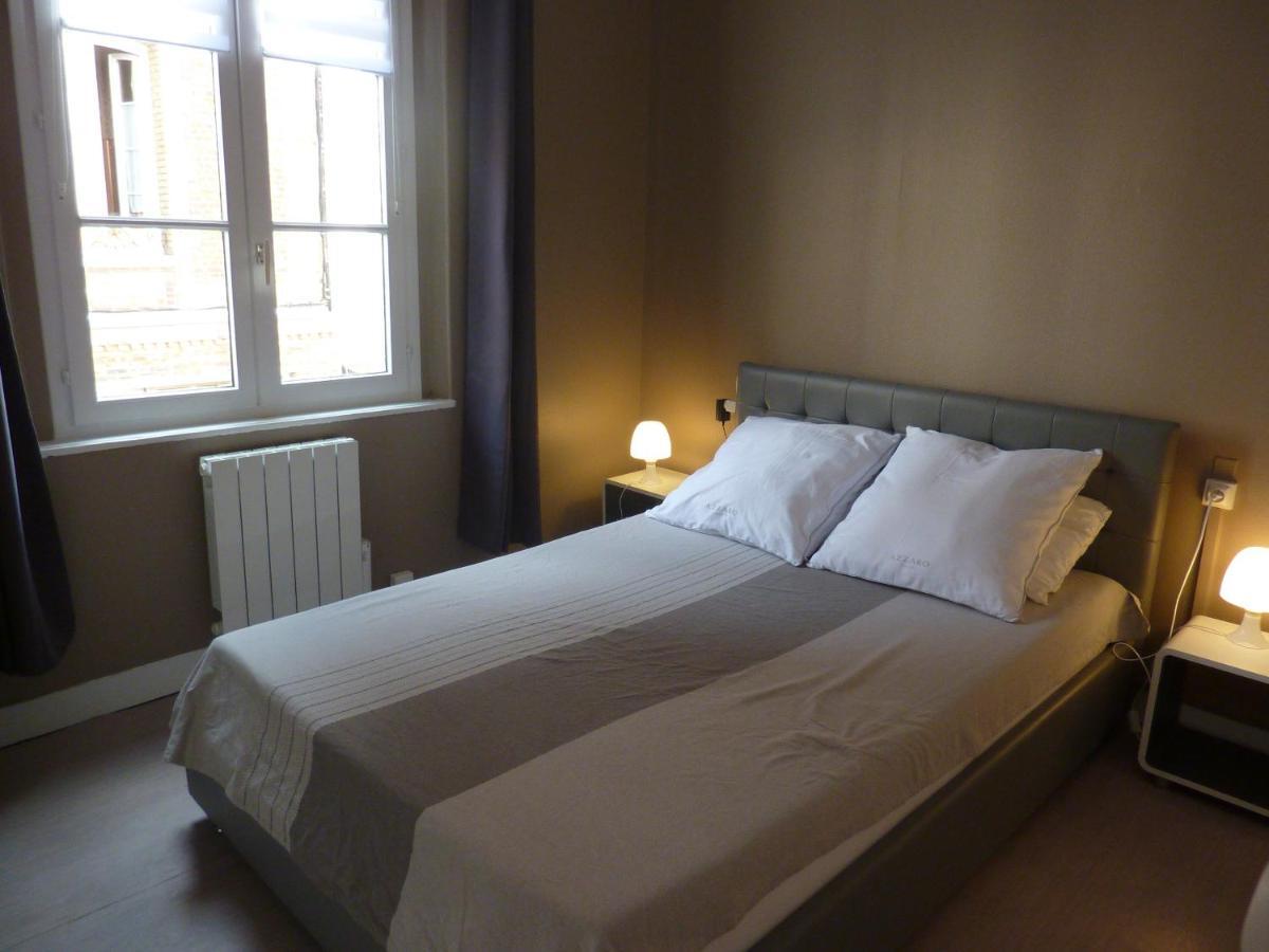 Appartement Entre Mer Et Port De Plaisance Dieppe Bagian luar foto