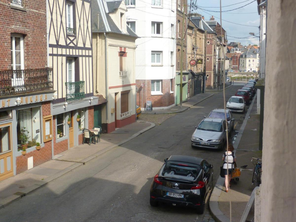 Appartement Entre Mer Et Port De Plaisance Dieppe Bagian luar foto